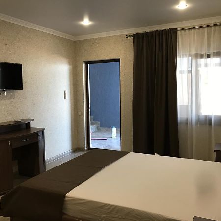 Hotel Apra Lidzava Exteriér fotografie