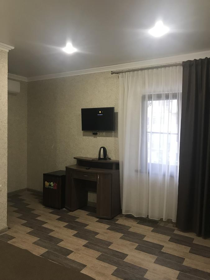 Hotel Apra Lidzava Exteriér fotografie